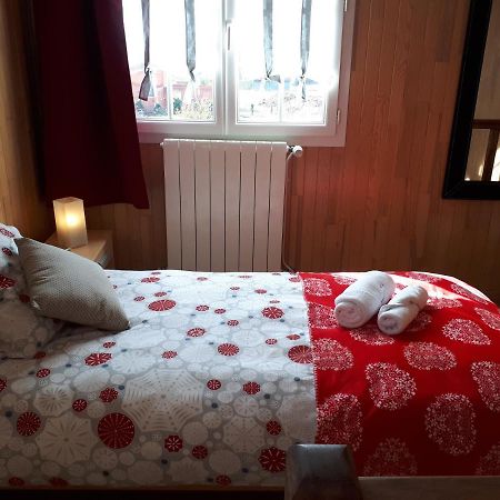 Bed and Breakfast L'Aur~élie Lalinde Esterno foto