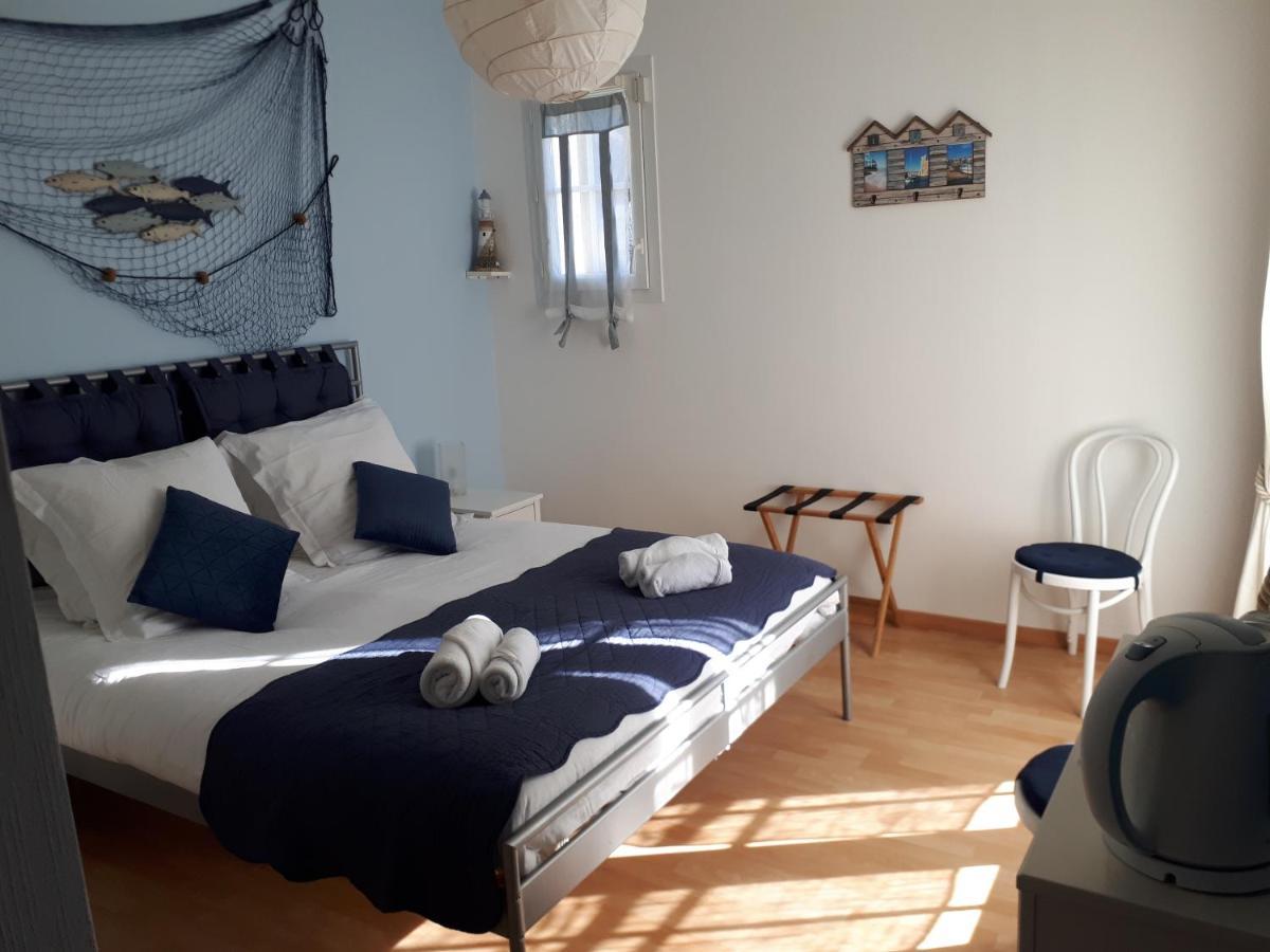 Bed and Breakfast L'Aur~élie Lalinde Esterno foto