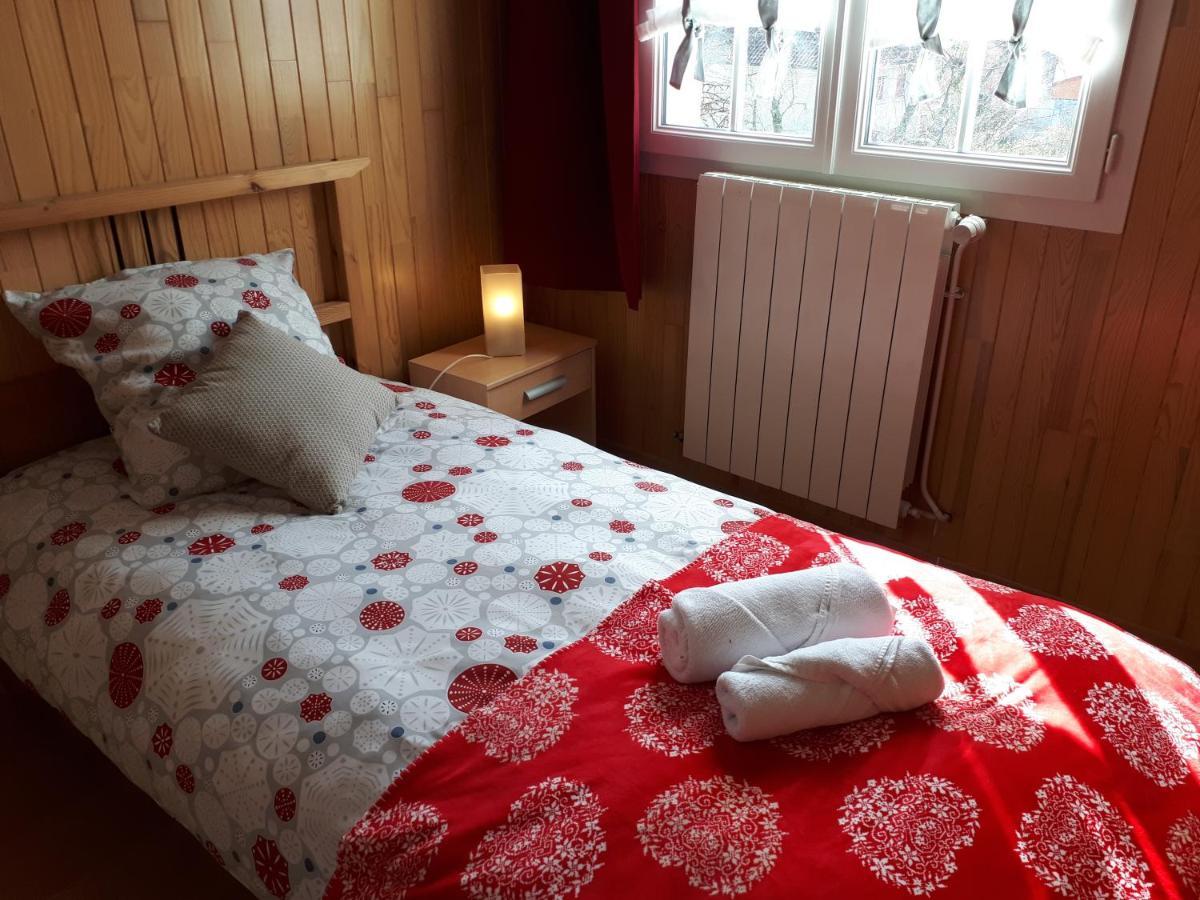 Bed and Breakfast L'Aur~élie Lalinde Esterno foto
